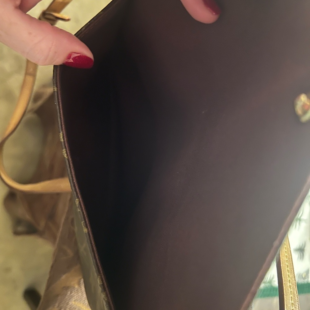 Louis Vuitton Monogram Mabilion Shoulder bag - Picture 6 of 10